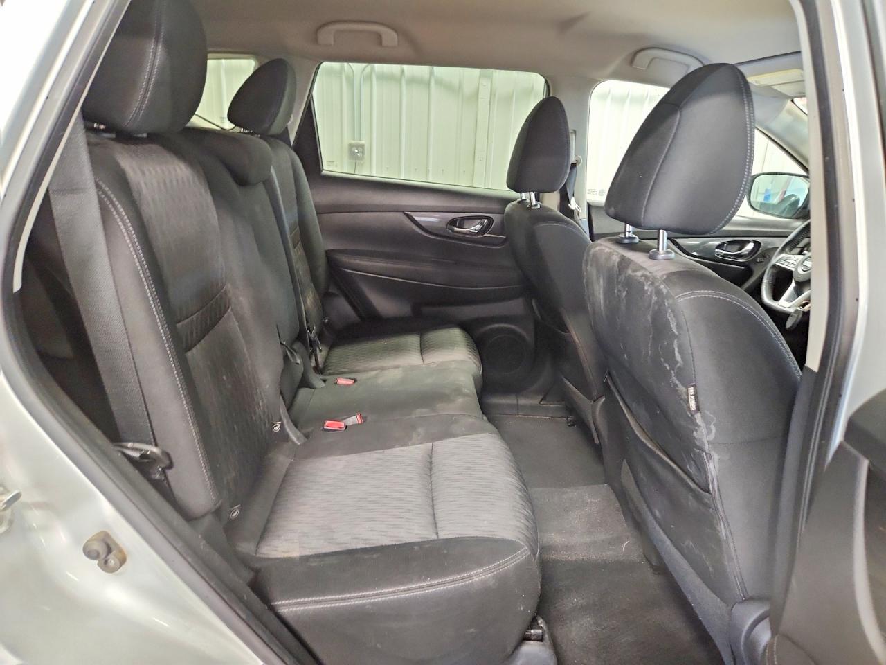Nissan Rogue Sv