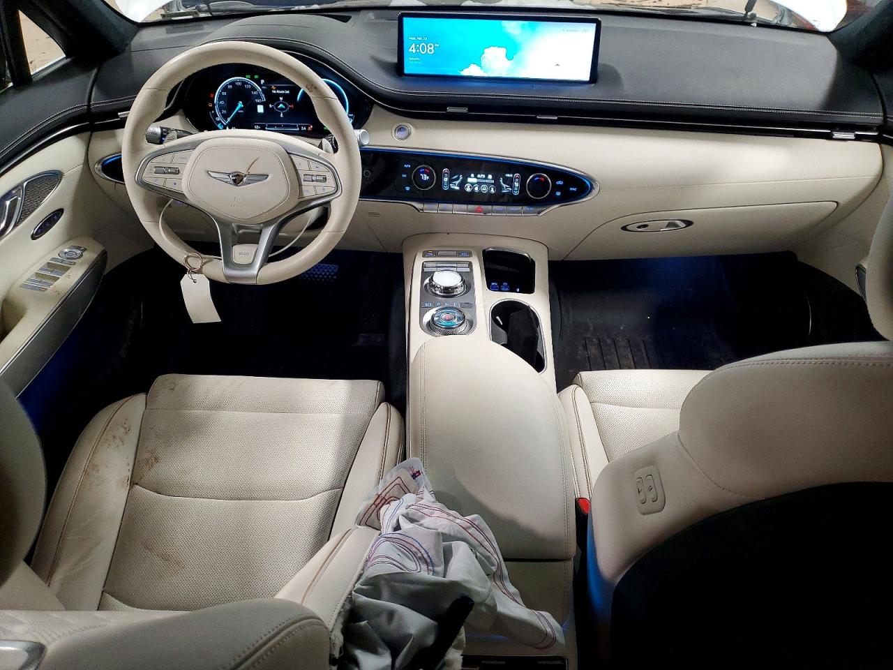 Genesis Gv70 Advan Advanced
