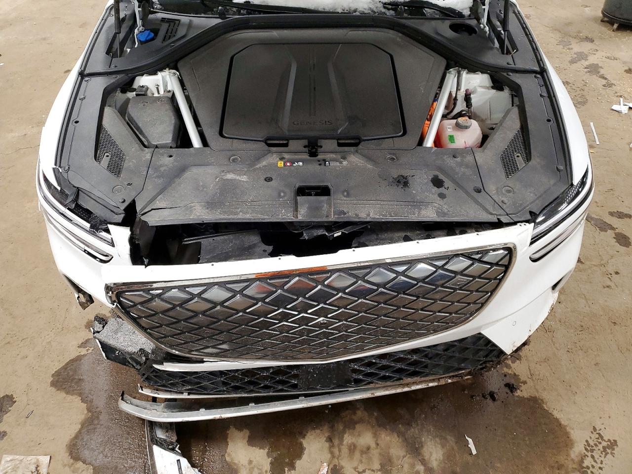 Genesis Gv70 Advan Advanced