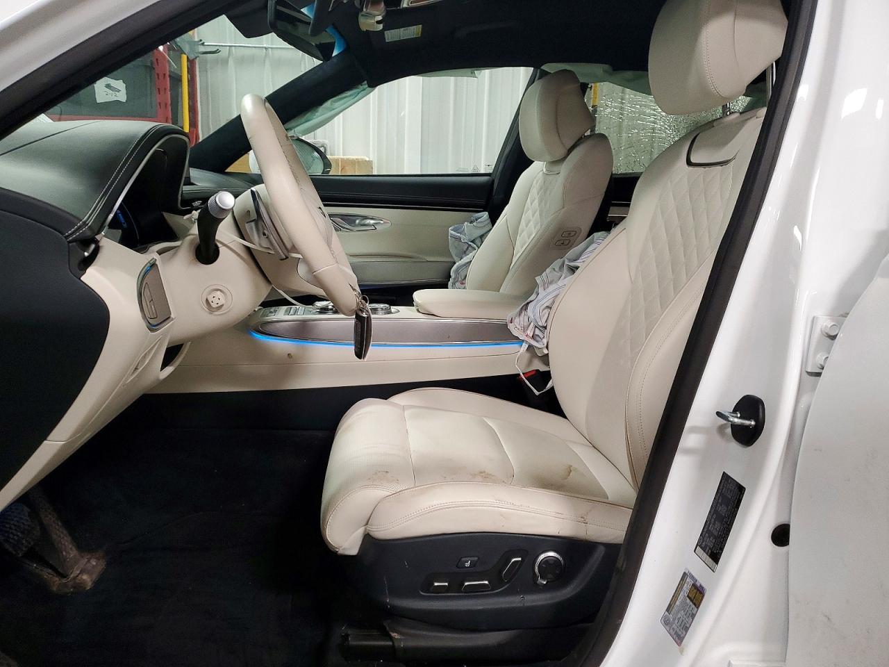 Genesis Gv70 Advan Advanced