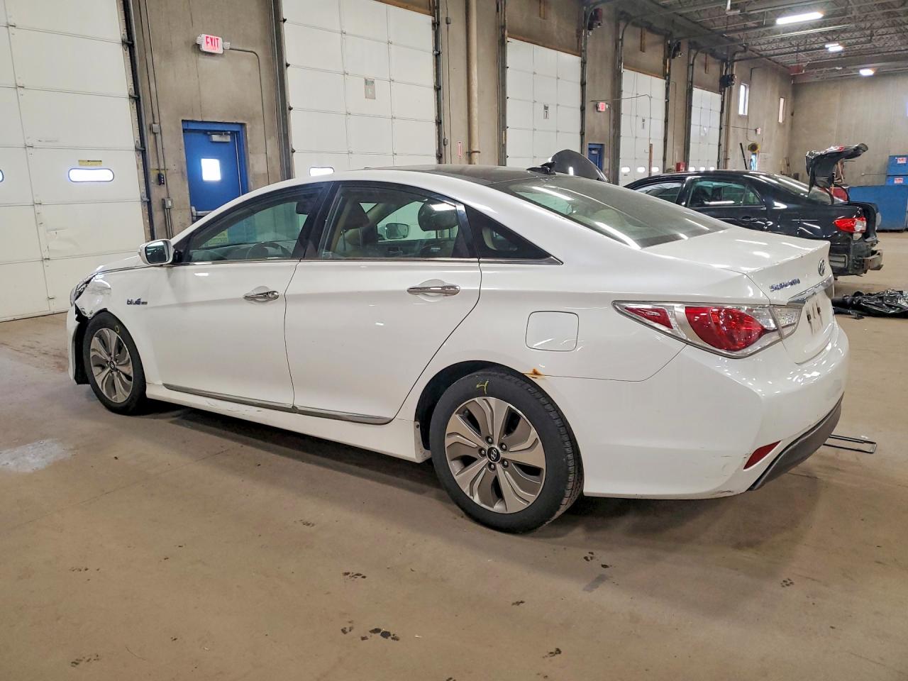 Hyundai SONATA Hybrid