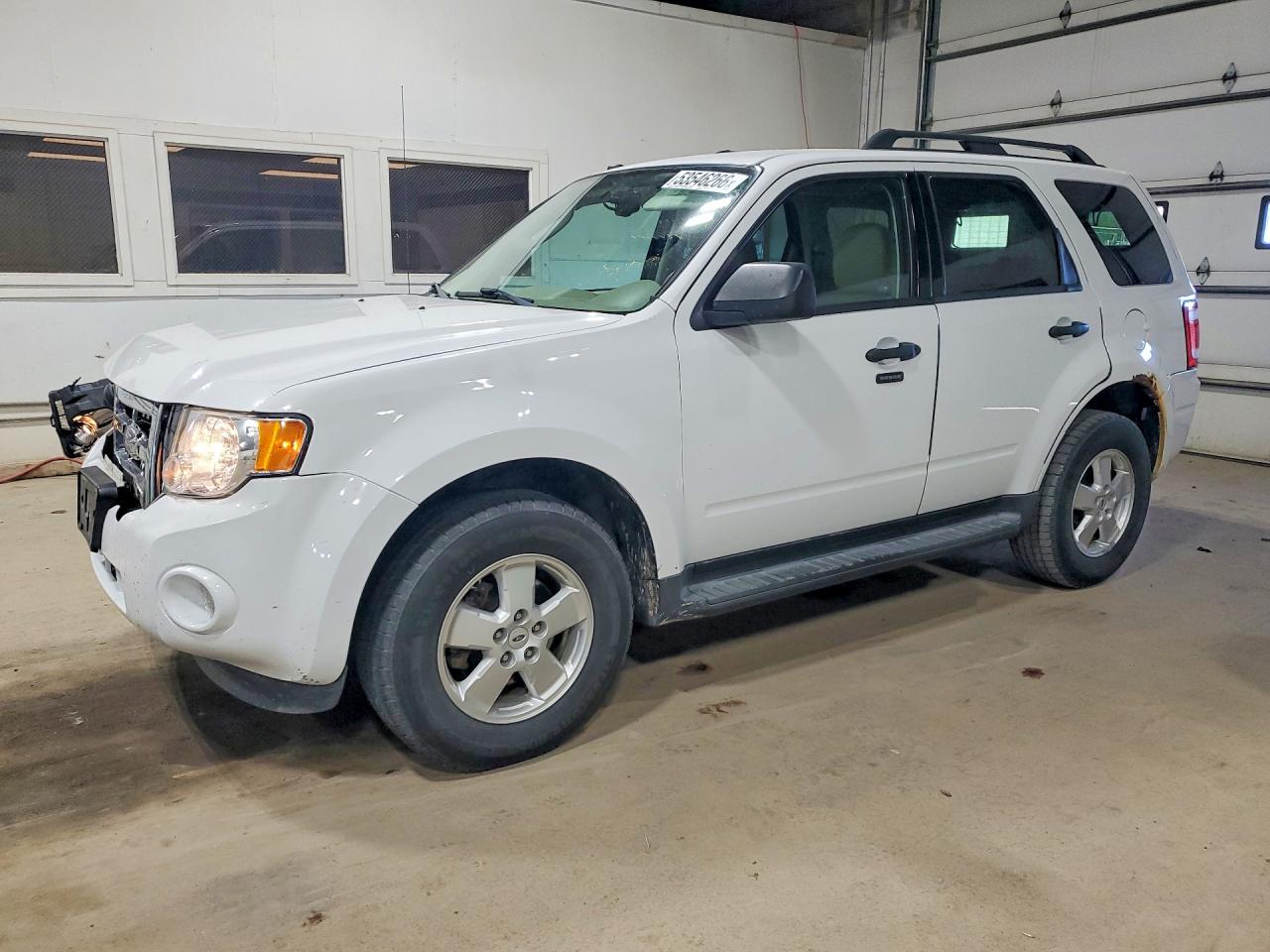 Salvage Ford Escape Image