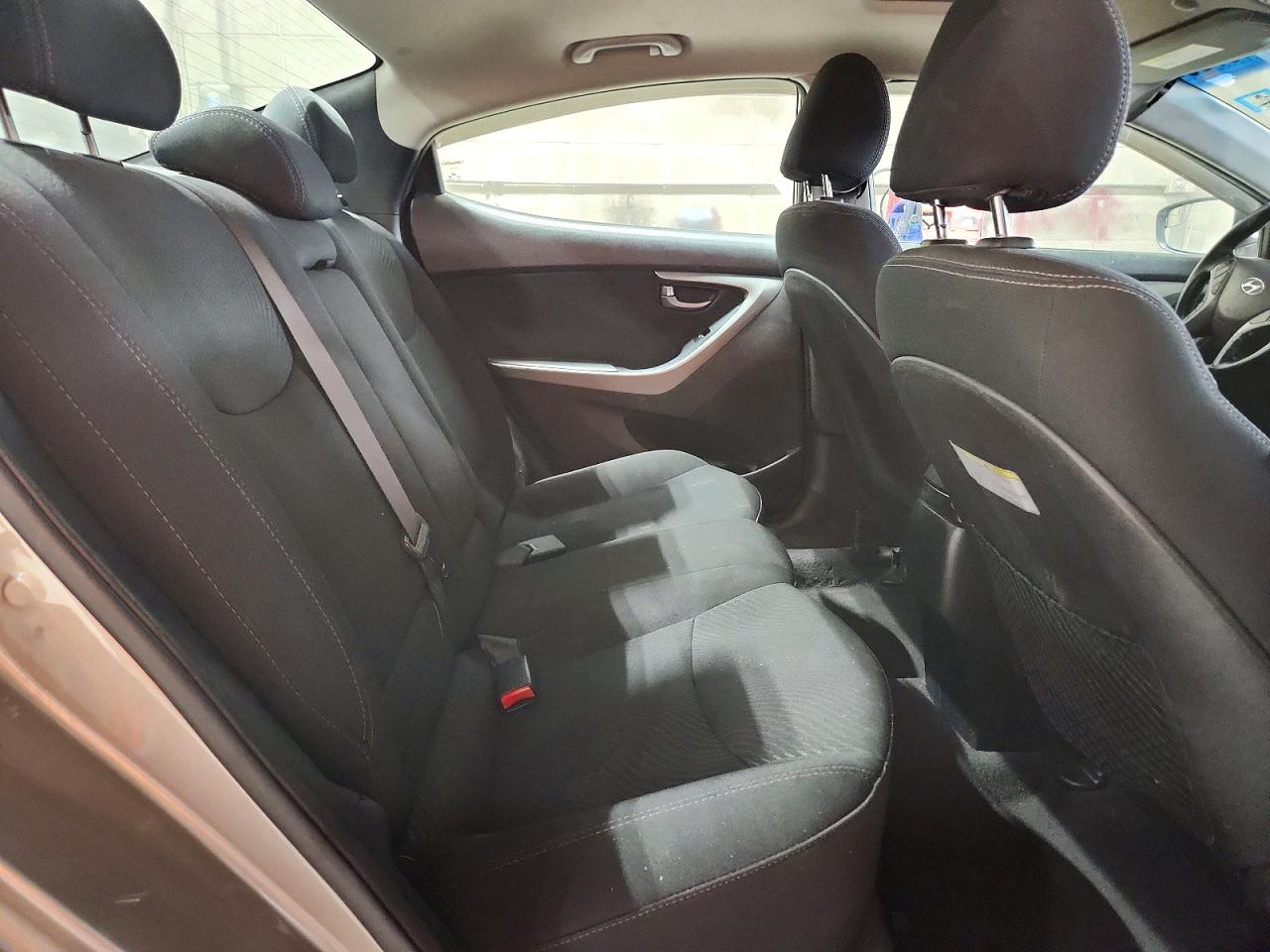Hyundai ELANTRA Se