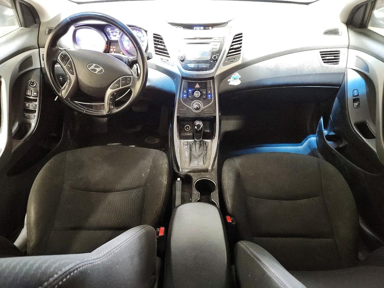 Hyundai ELANTRA Se