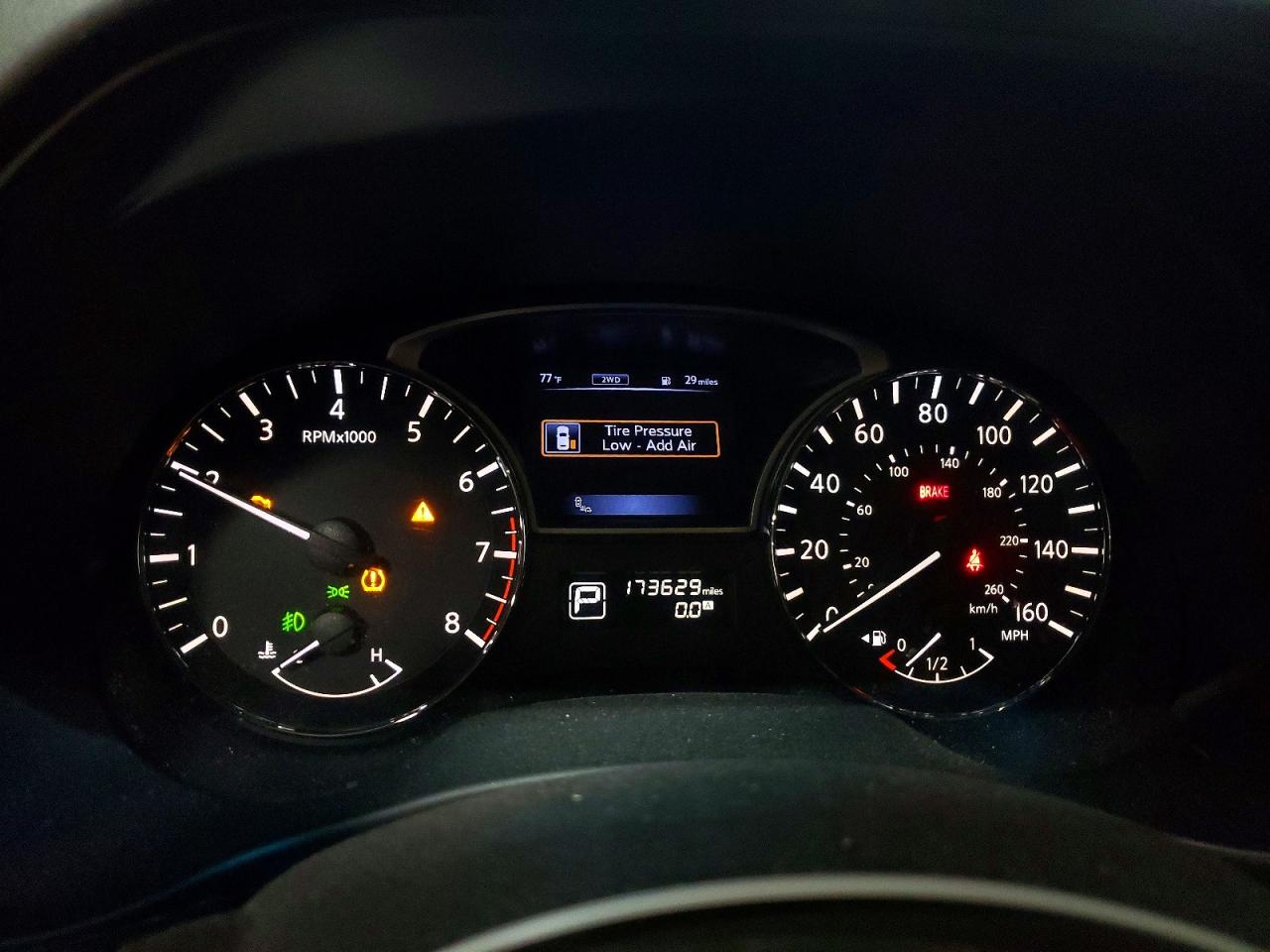 Nissan Pathfinder Sl