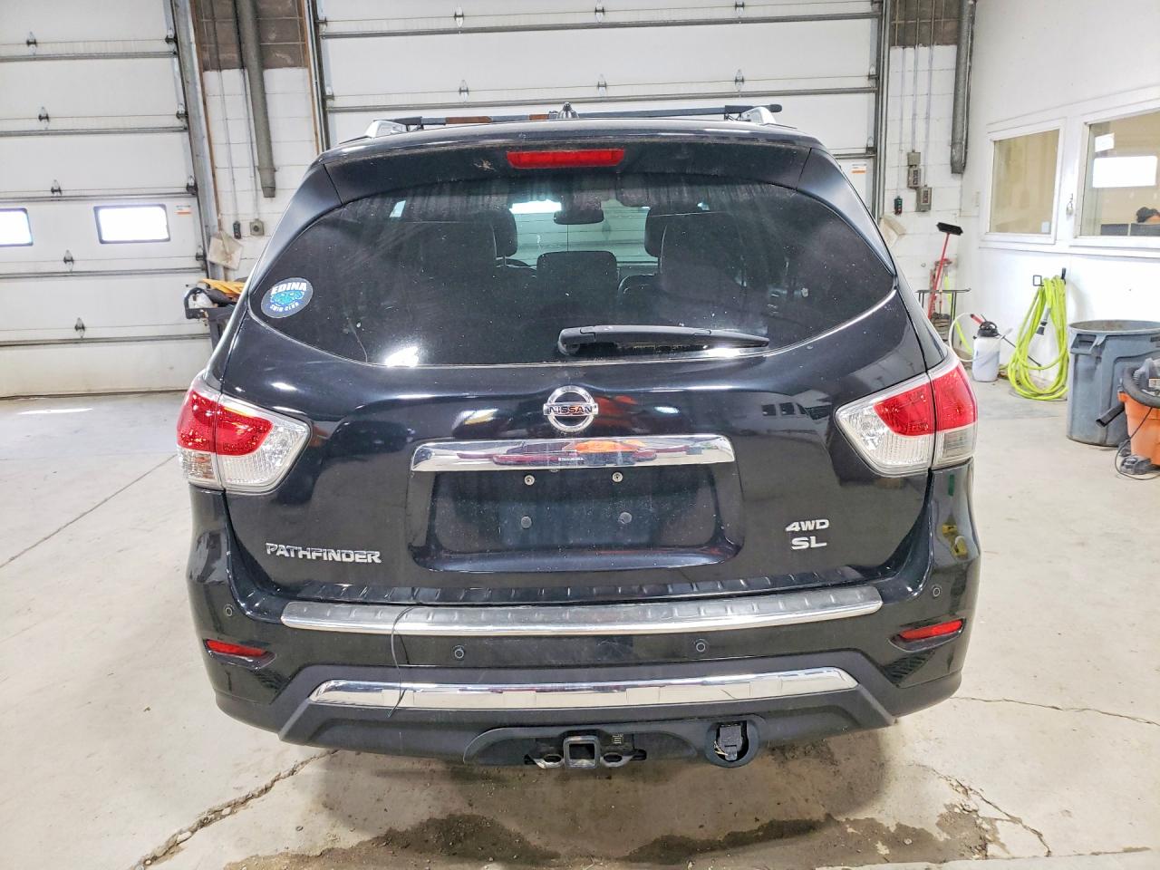 Nissan Pathfinder Sl