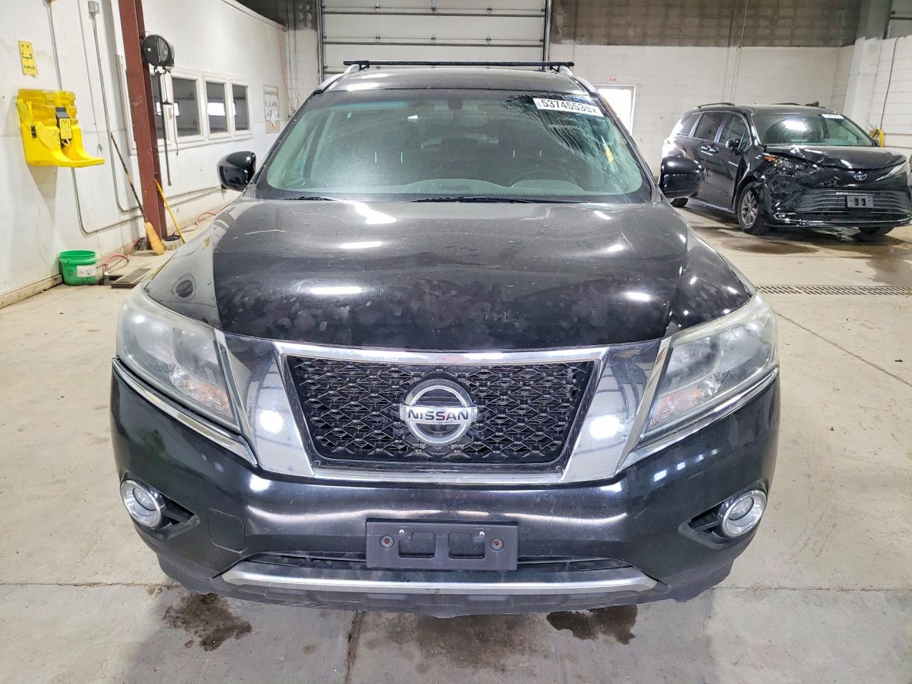 Nissan Pathfinder Sl