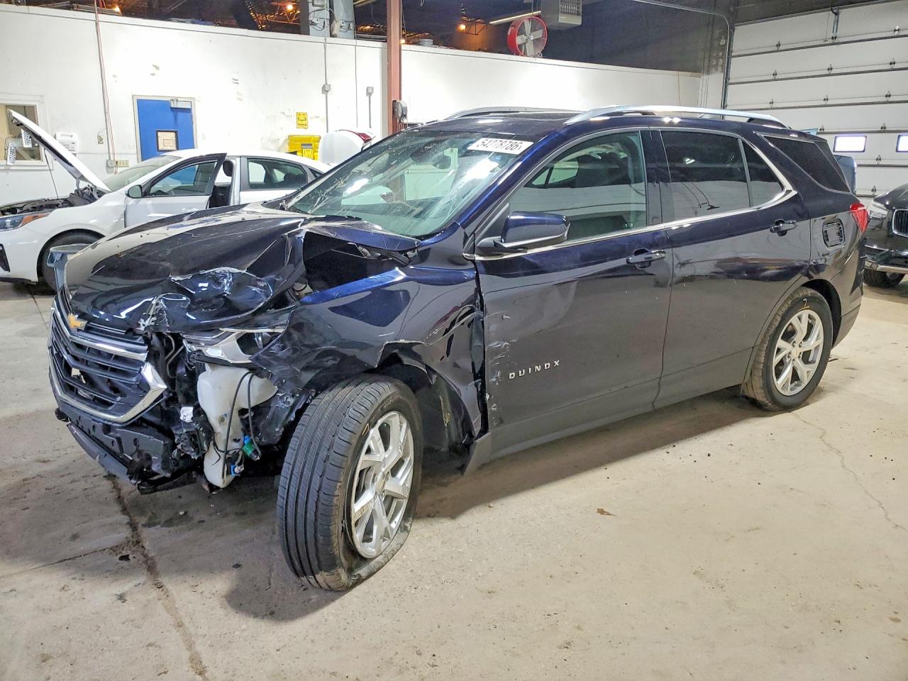 Salvage Chevrolet Equinox Image