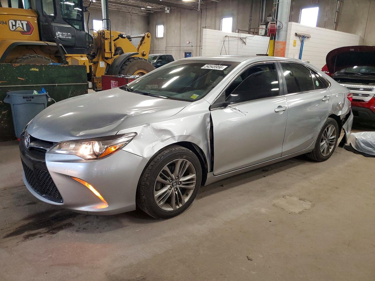 Salvage Toyota Camry Image