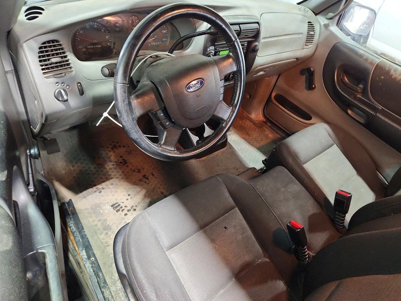 Ford Ranger Super Cab