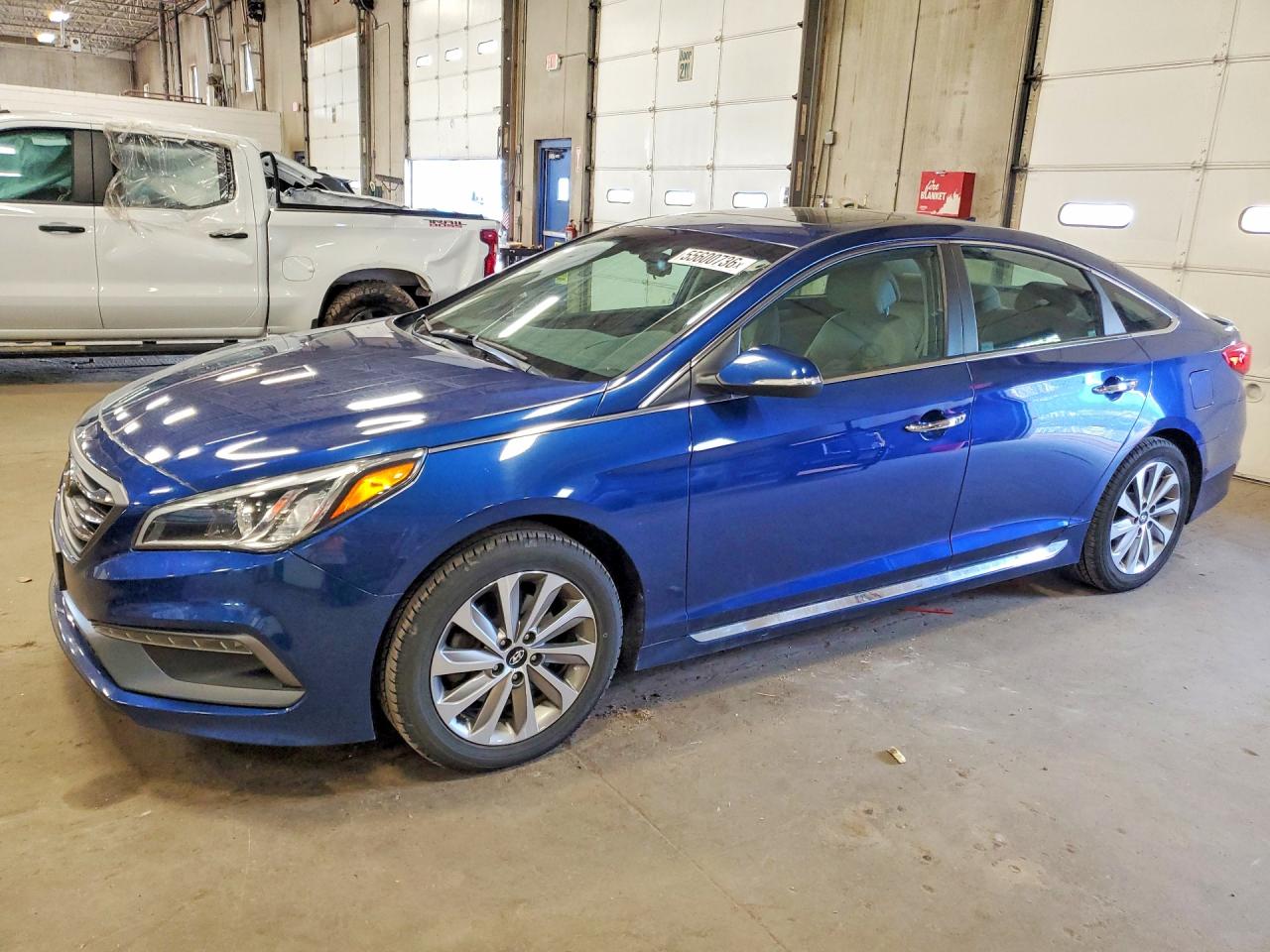 Salvage Hyundai SONATA Image