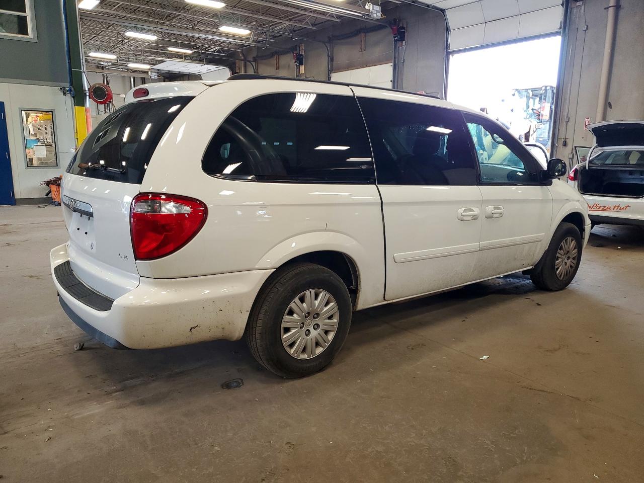 Chrysler Minivan Lx
