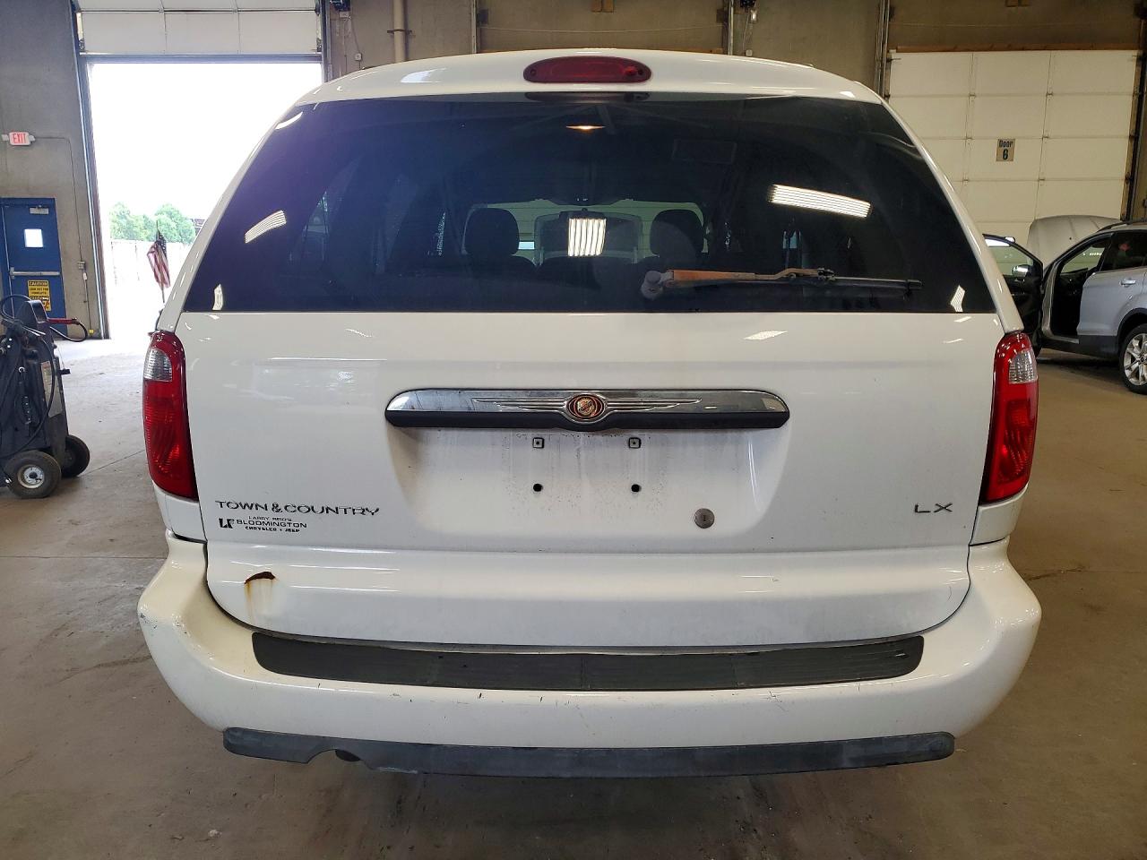Chrysler Minivan Lx