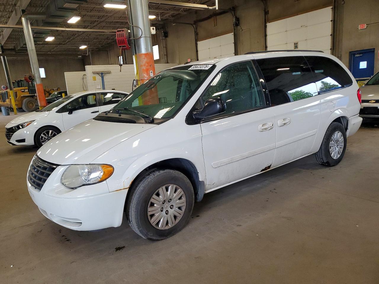 Salvage Chrysler Minivan Image
