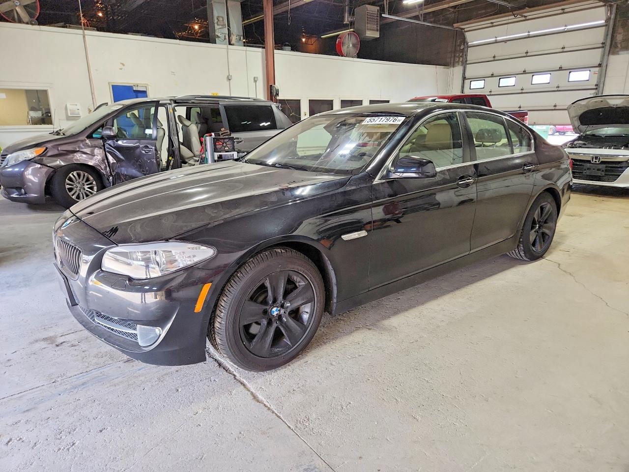 Salvage BMW 5 Series Image