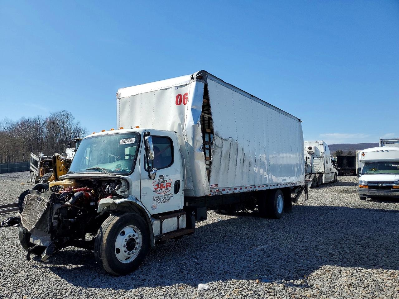 Freightliner M2