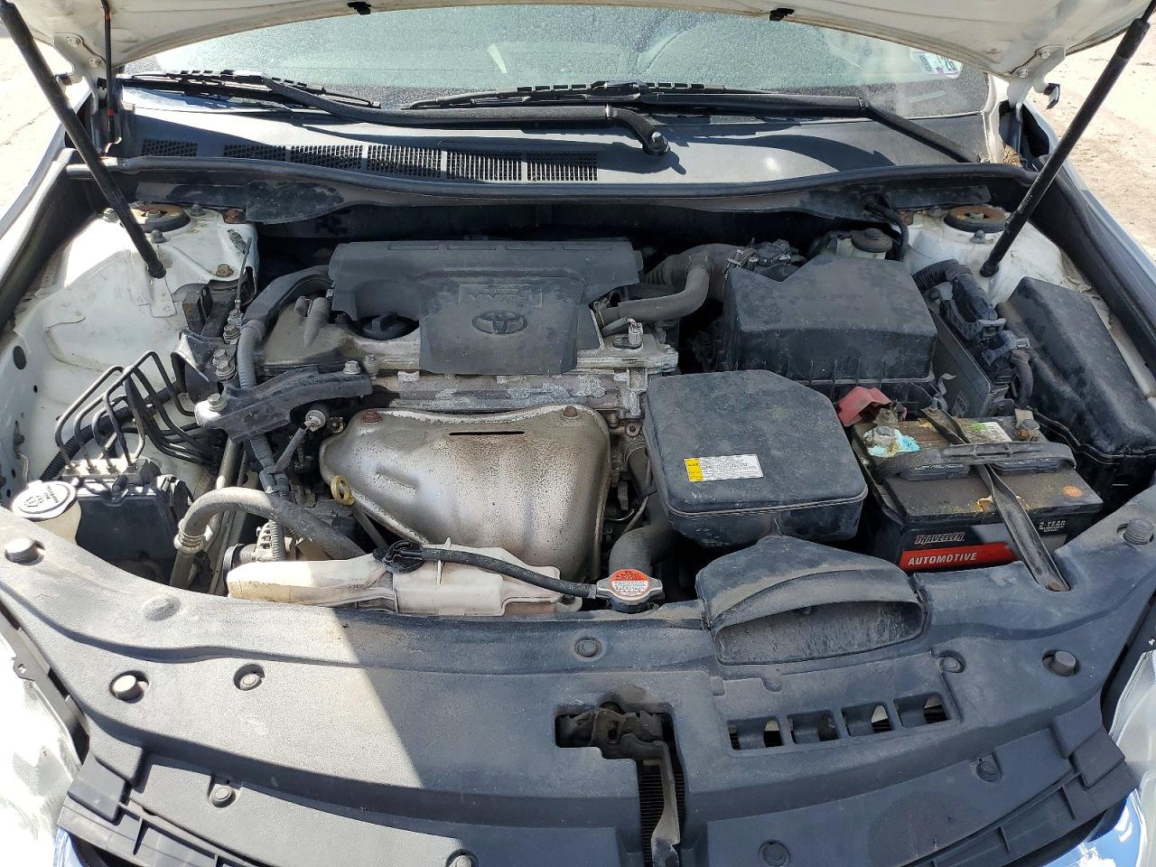 Toyota Camry Xle