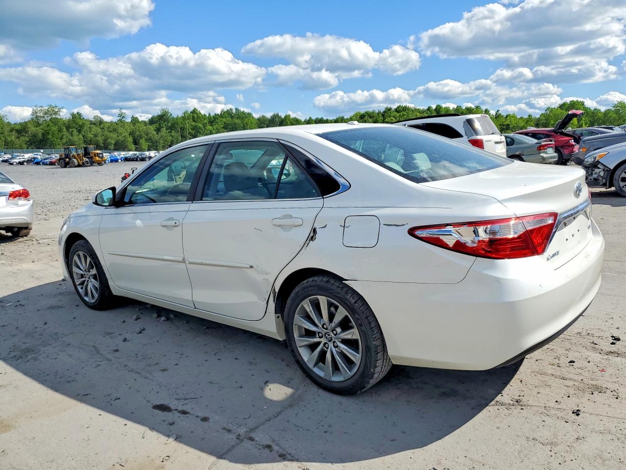 Toyota Camry Xle