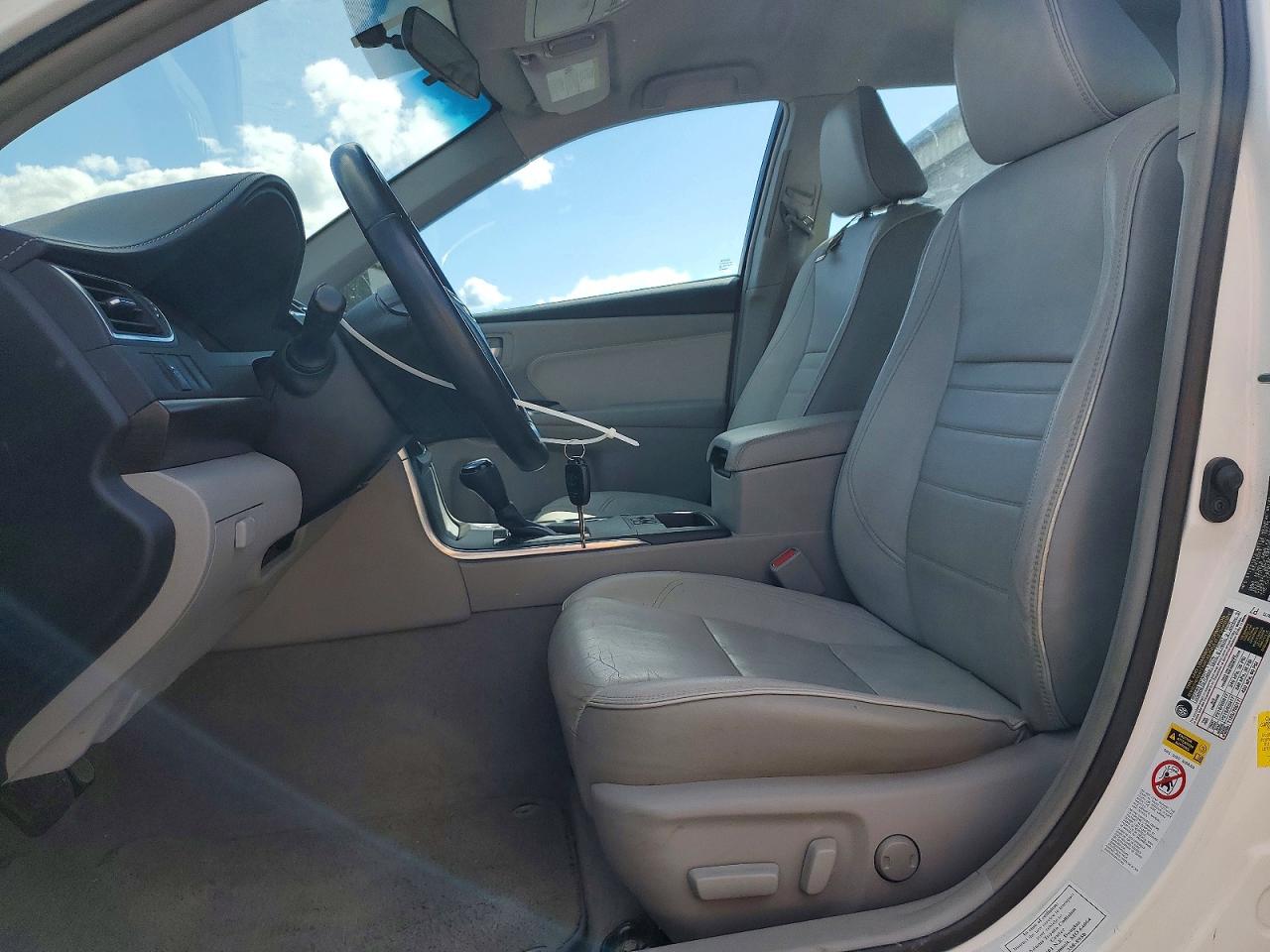 Toyota Camry Xle