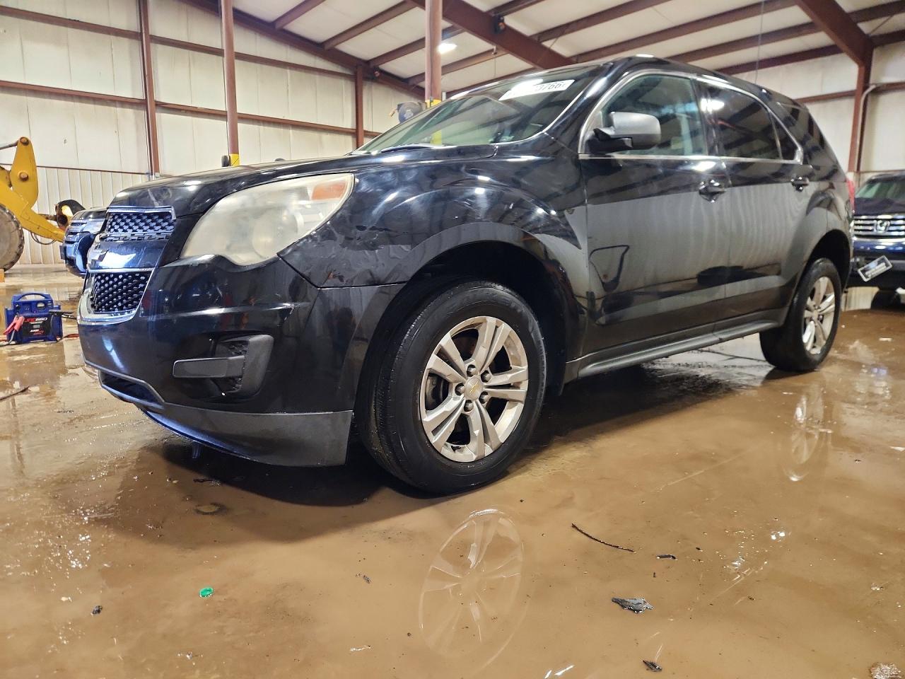 Salvage Chevrolet Equinox Image