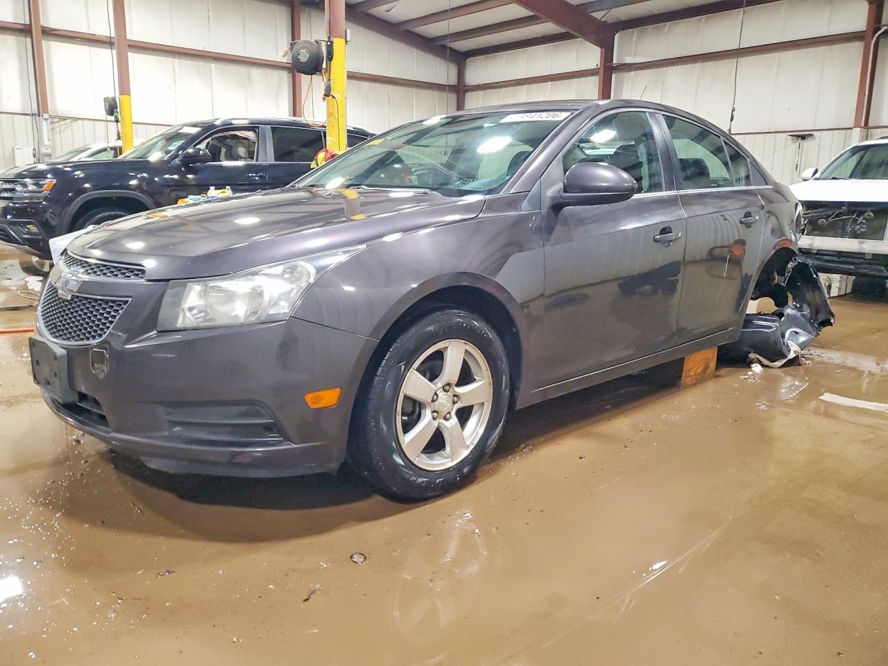 Salvage Chevrolet Cruze Image