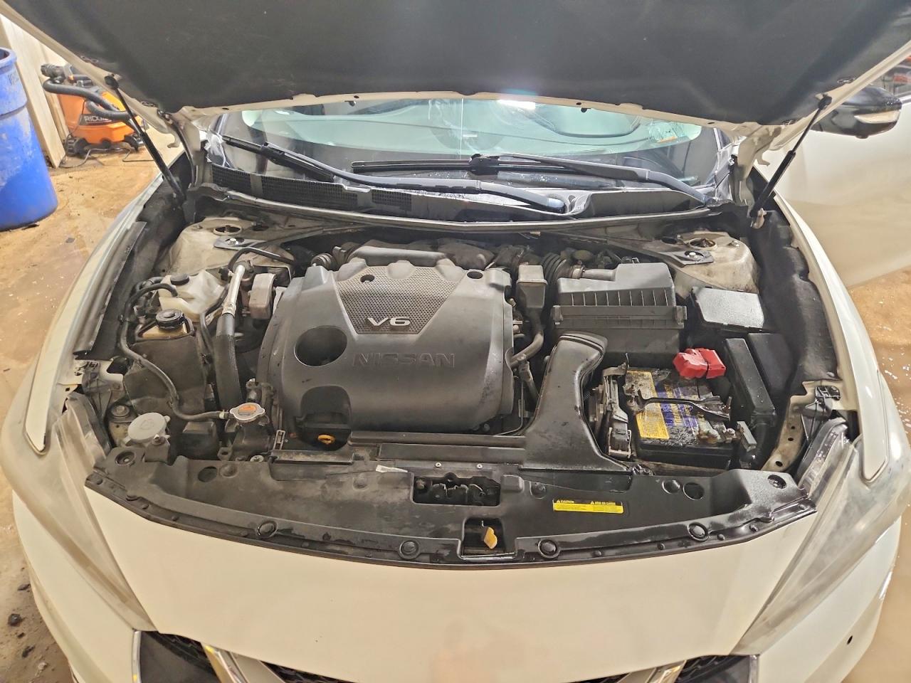 Nissan Maxima Platinum