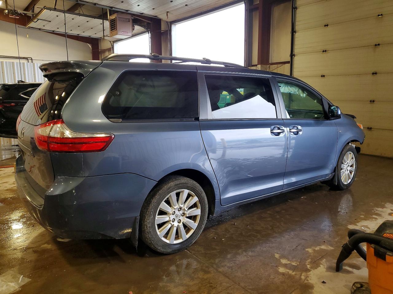 Toyota Sienna Xle 7-passenger
