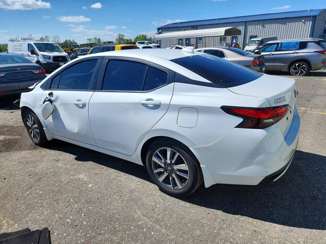 Nissan Versa Sv