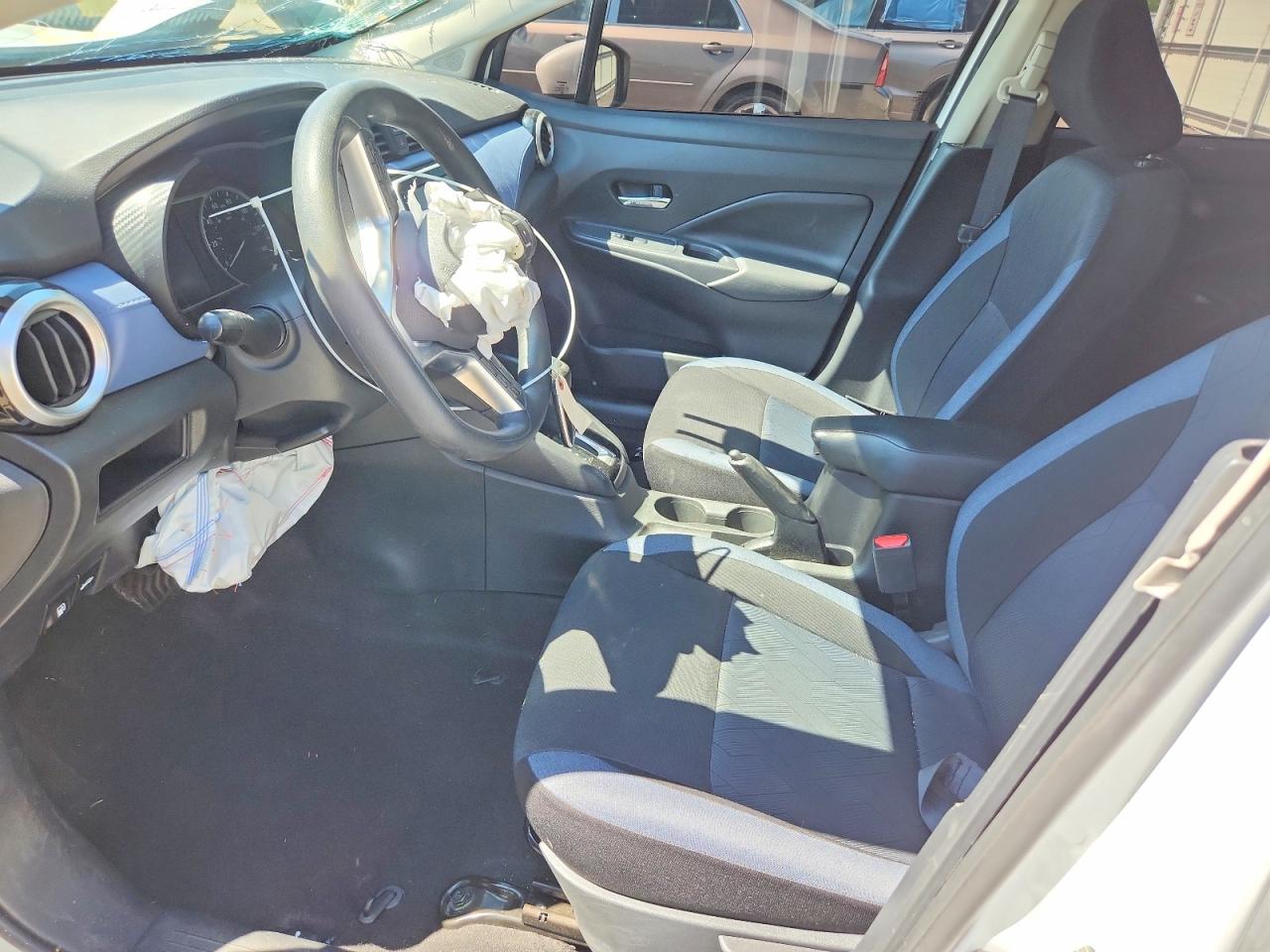 Nissan Versa Sv