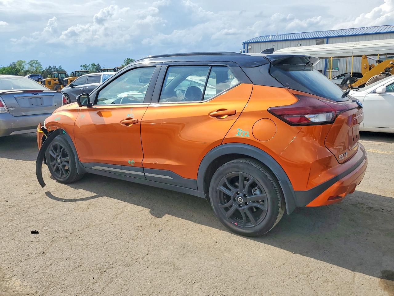 Nissan Kicks Sr