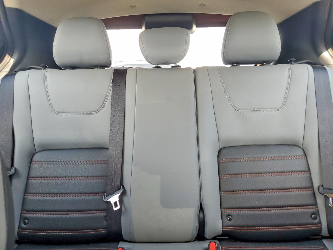 Nissan Kicks Sr