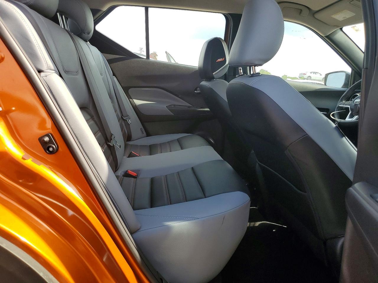 Nissan Kicks Sr