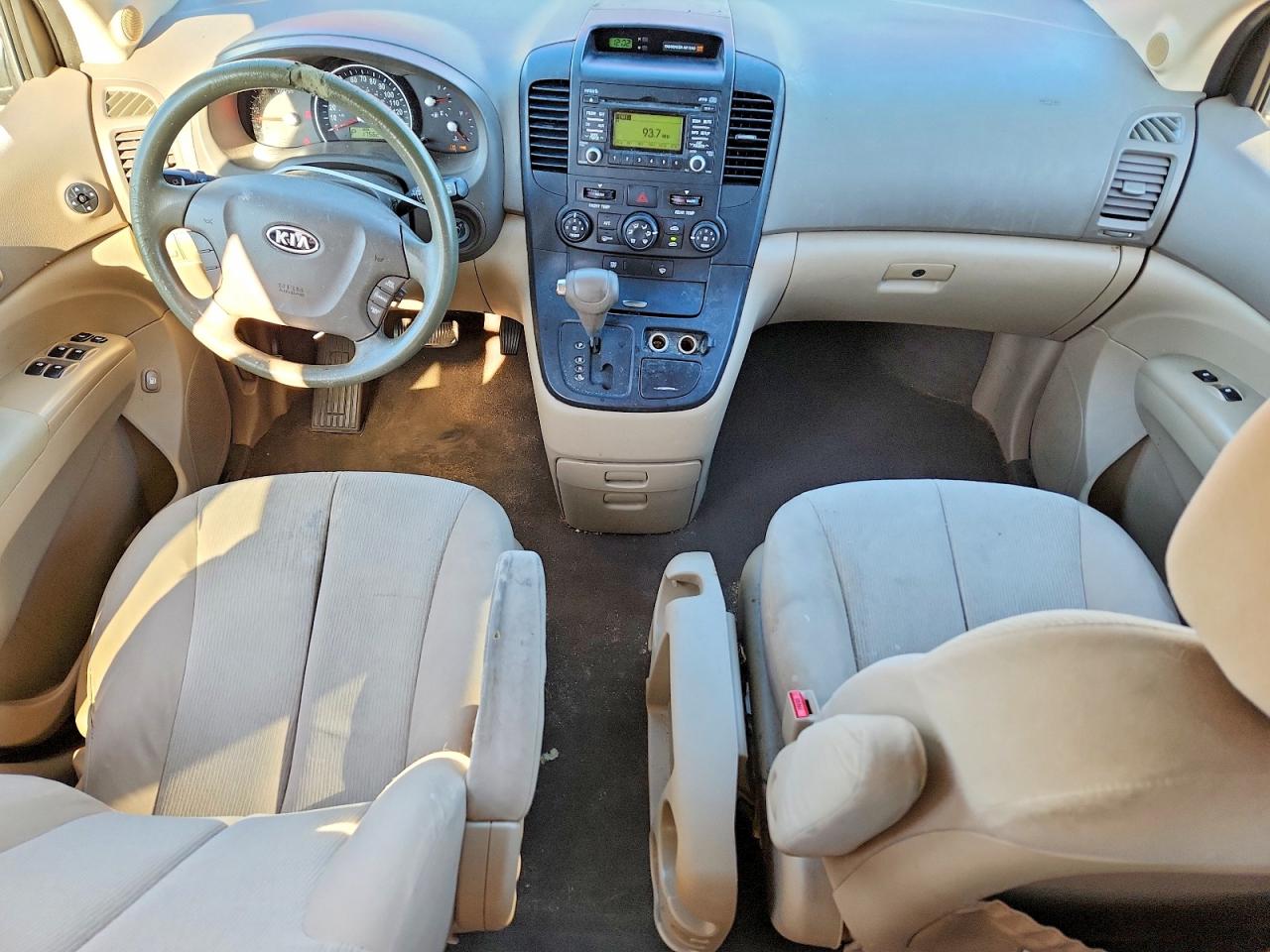 Kia Sedona Lx