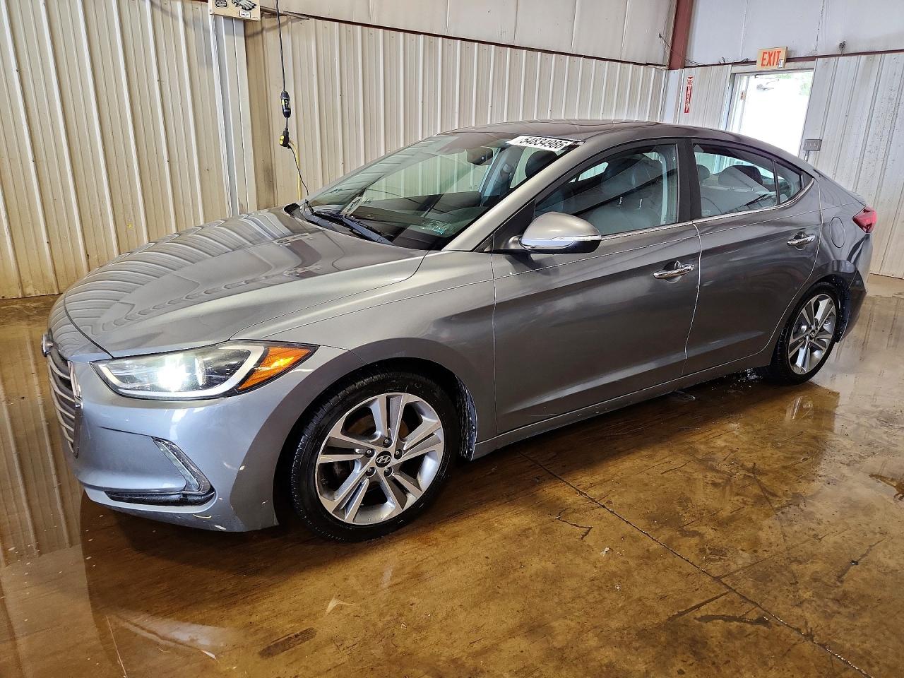 Salvage Hyundai ELANTRA Image