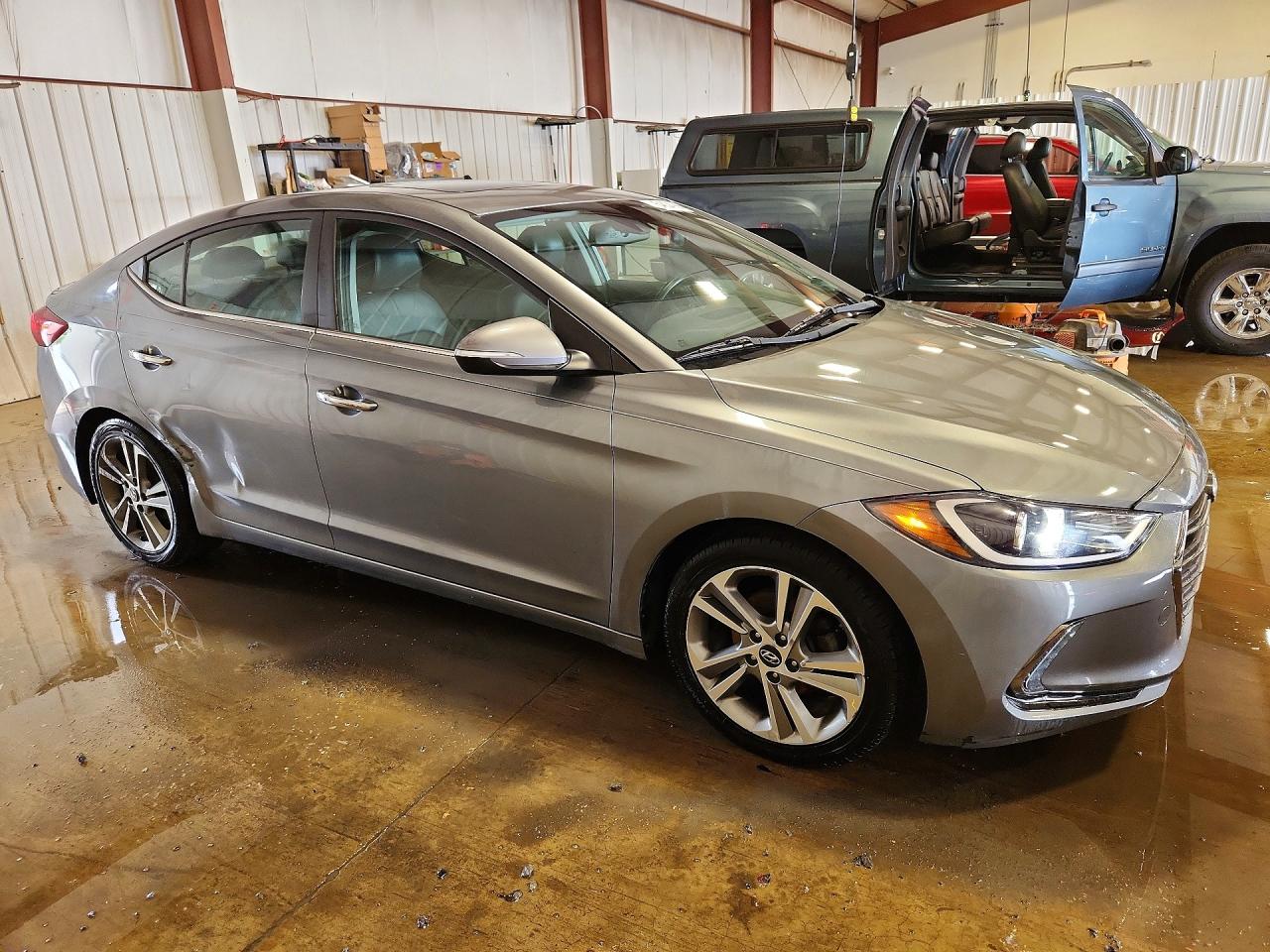 Hyundai ELANTRA Limited