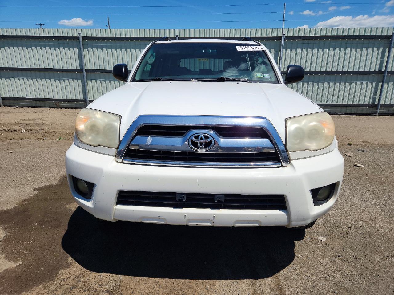 Toyota 4Runner Sr5