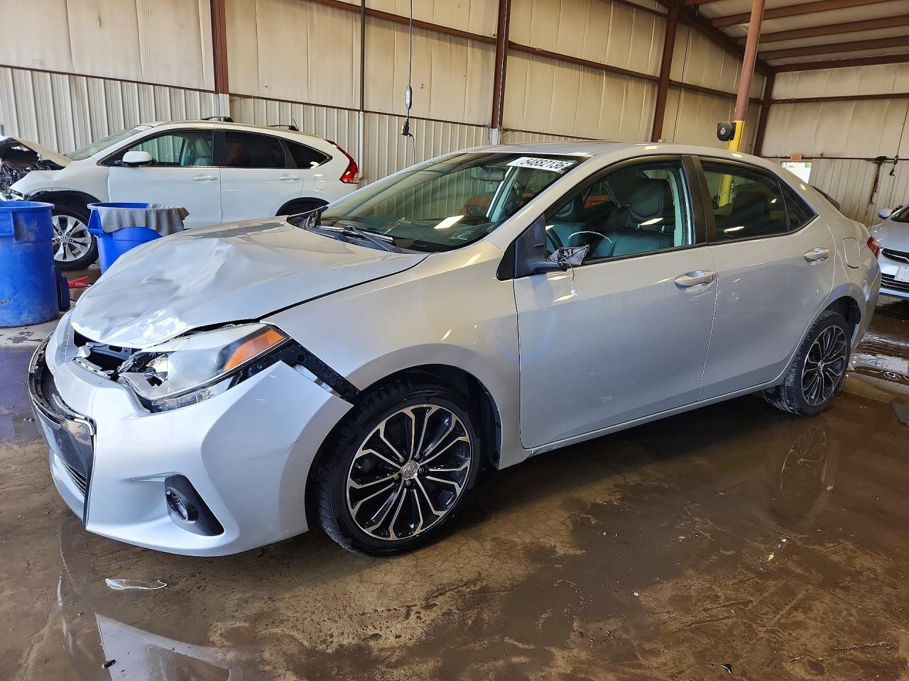 Salvage Toyota Corolla Image