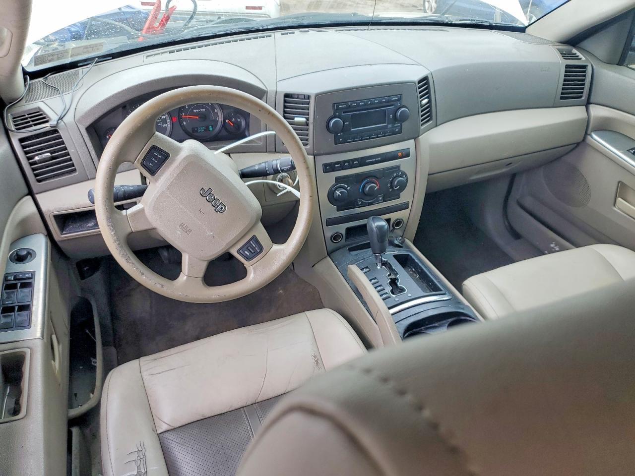 Jeep Cherokee Laredo