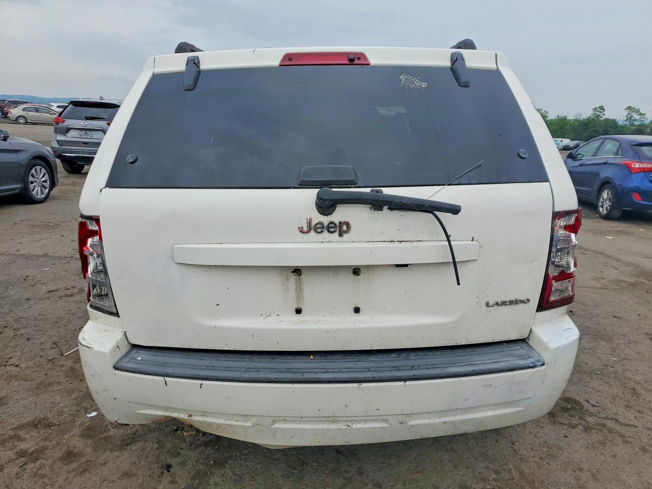 Jeep Cherokee Laredo