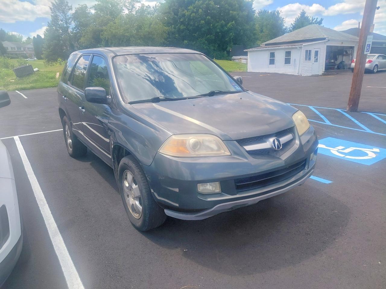Salvage Acura MDX Image