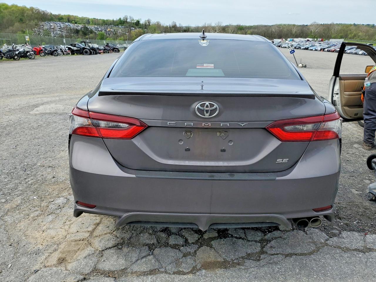 Toyota Camry Se