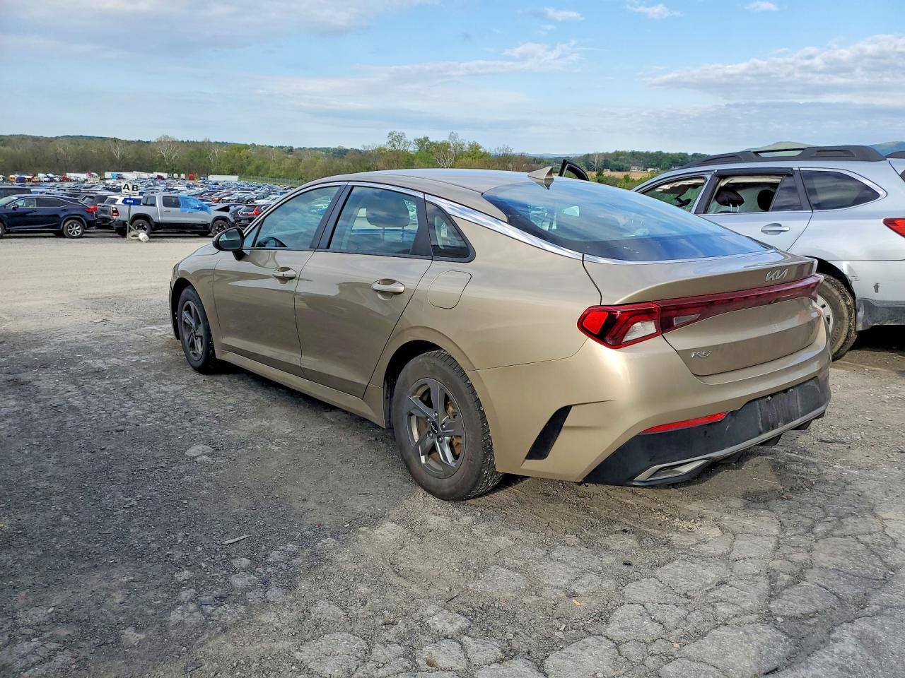 Kia K5 Lxs