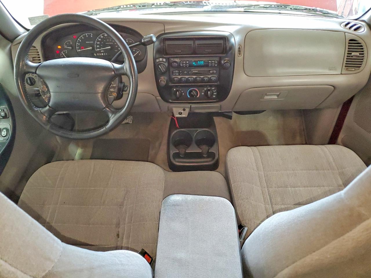 Ford Ranger Super Cab