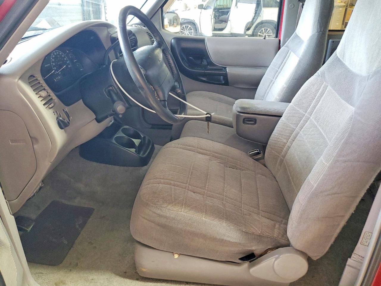 Ford Ranger Super Cab