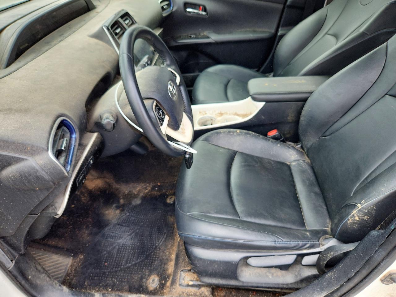 Toyota Prius Three Touring