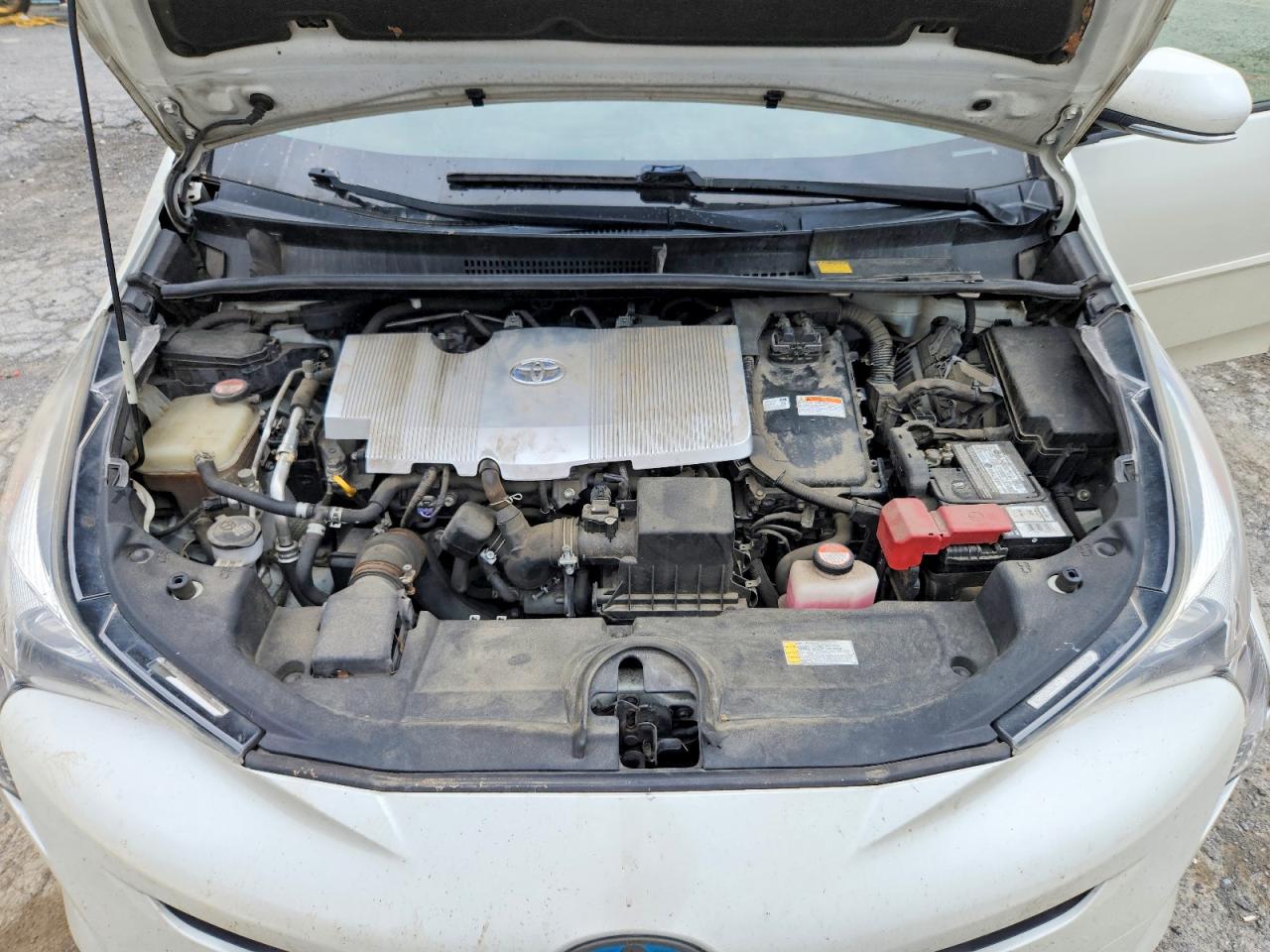 Toyota Prius Three Touring