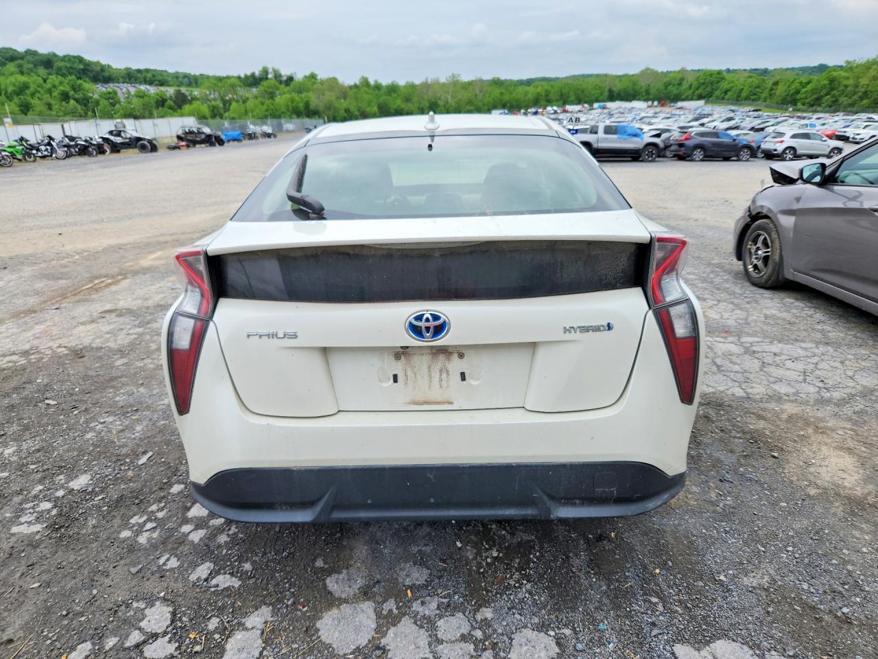 Toyota Prius Three Touring