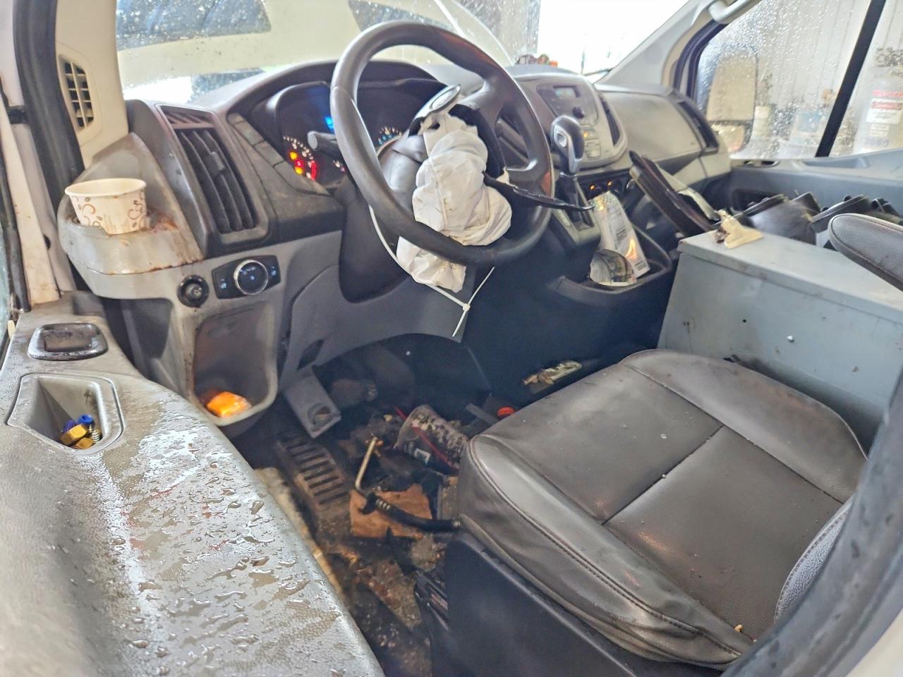 Ford Transit T-150