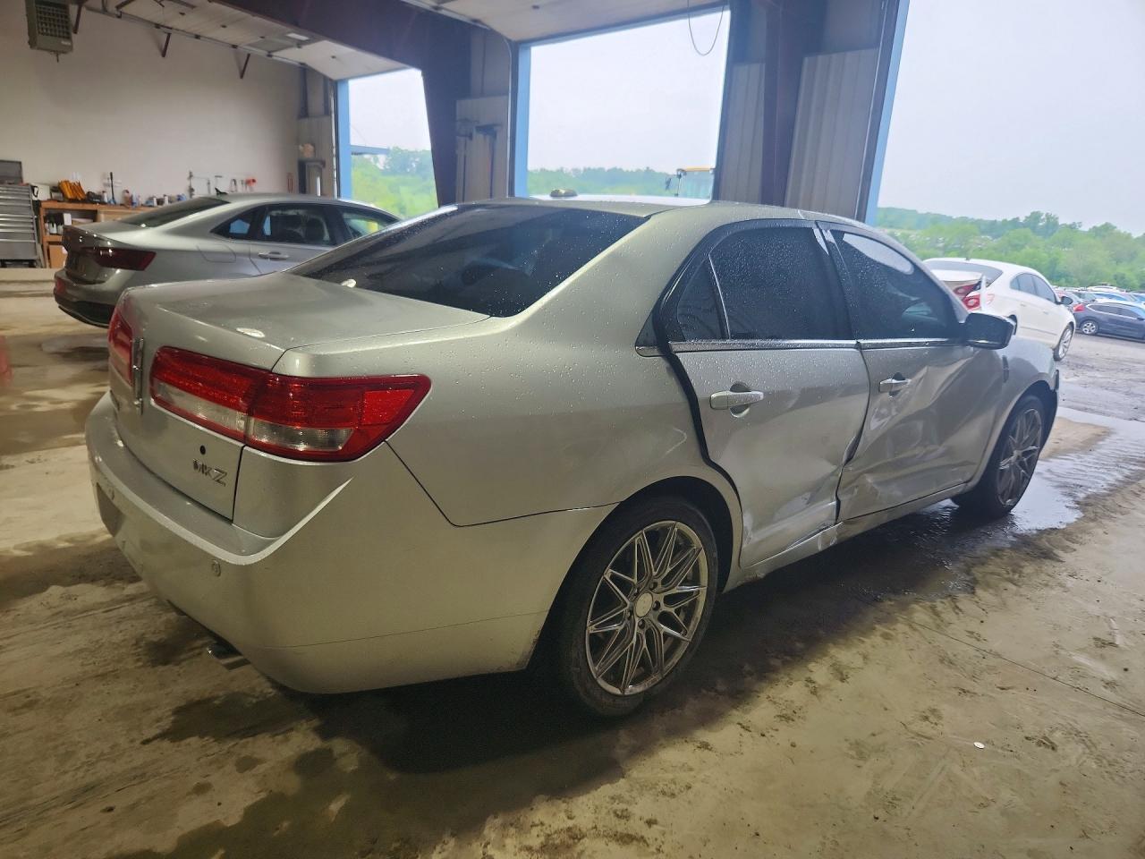 Lincoln MKZ