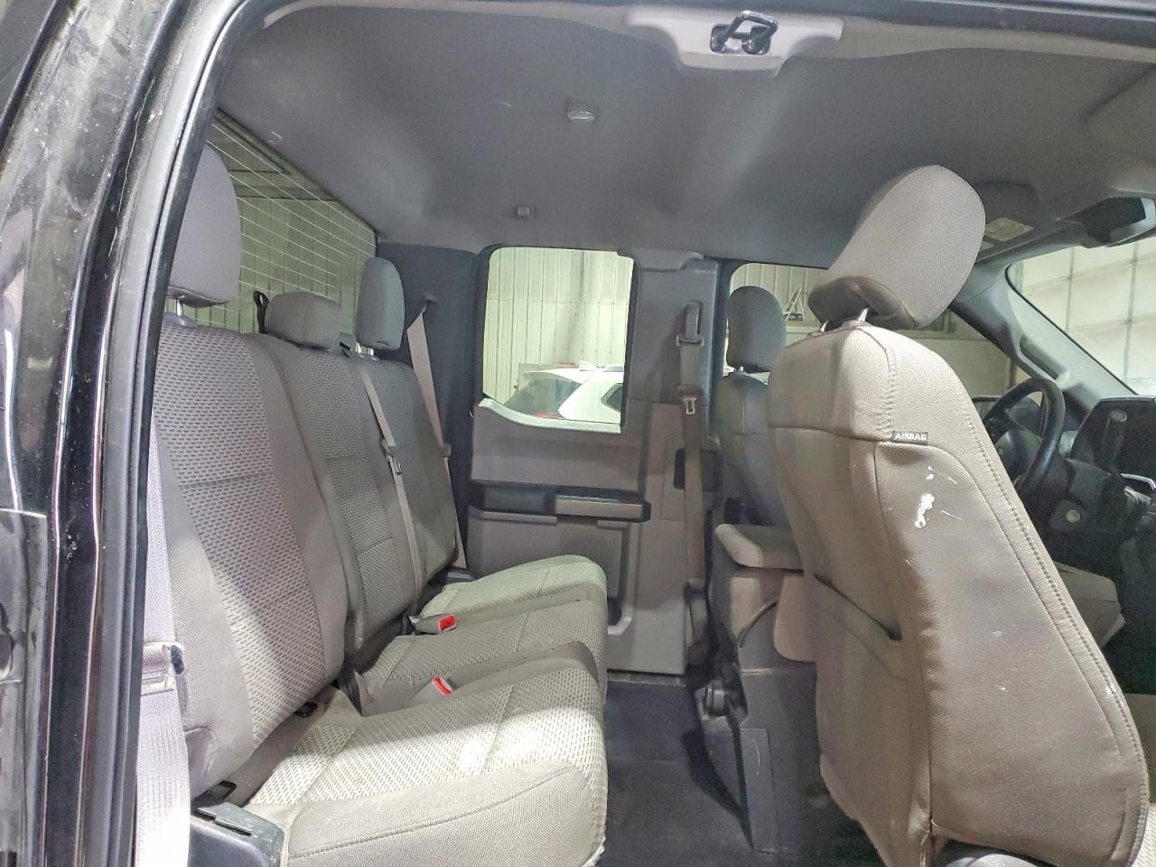 Ford F-150 Super Cab